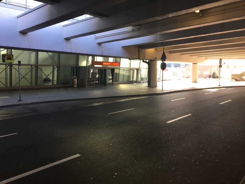 Paper: Open Service Platforms for the Smart Car